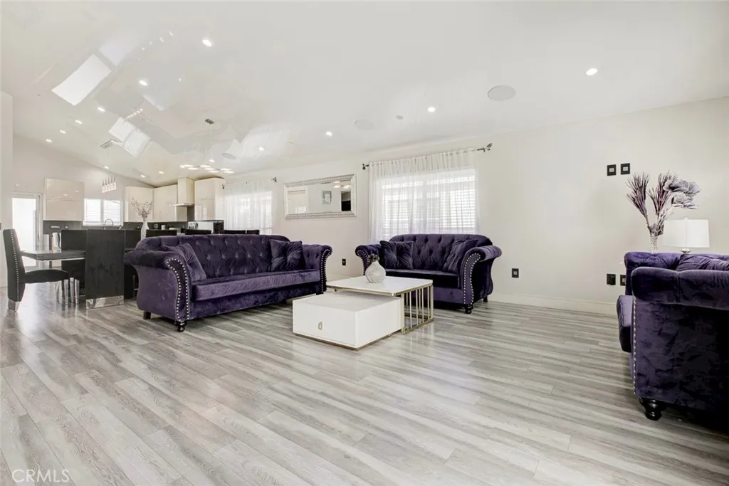 813 S Spruce Street, Montebello, California 90640 home-pic-4