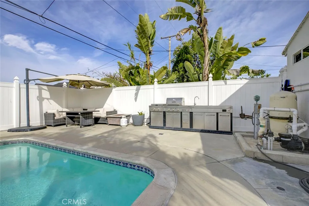 813 S Spruce Street, Montebello, California 90640 home-pic-49