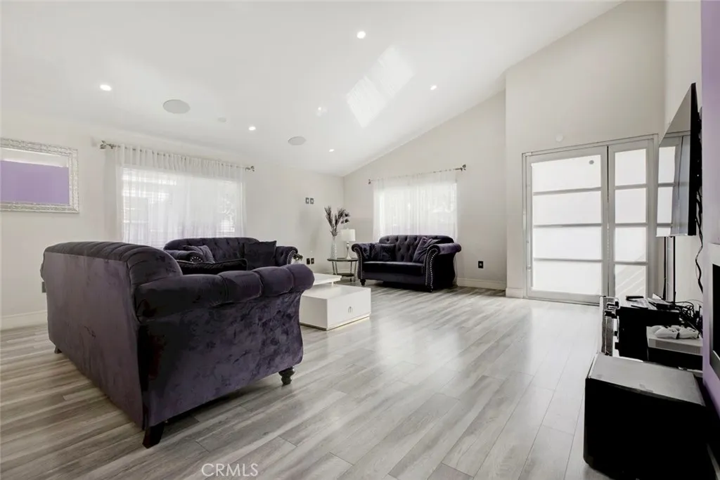 813 S Spruce Street, Montebello, California 90640 home-pic-6