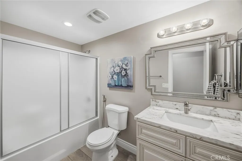 15879 Highland, Fontana, California 92336 home-pic-26