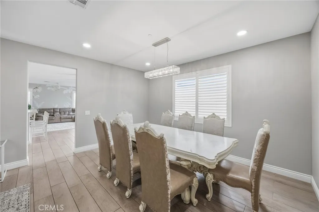 15879 Highland, Fontana, California 92336 home-pic-11