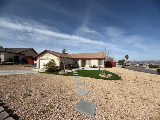 2050 Dartmouth Court, Barstow, California 92311