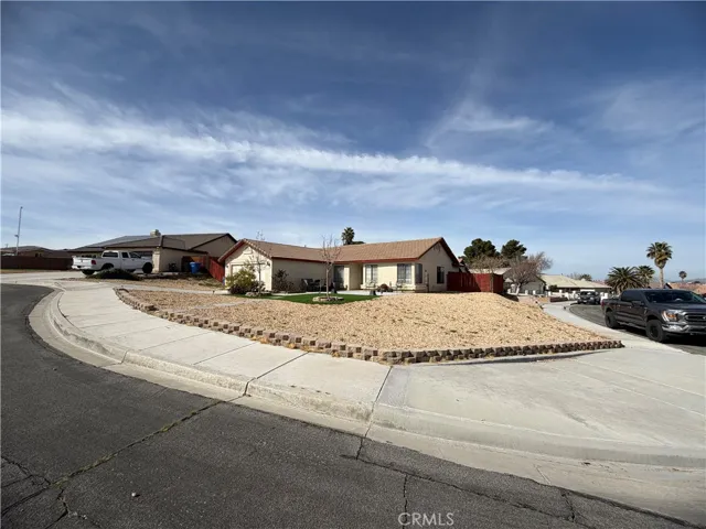 2050 Dartmouth Court, Barstow, California 92311