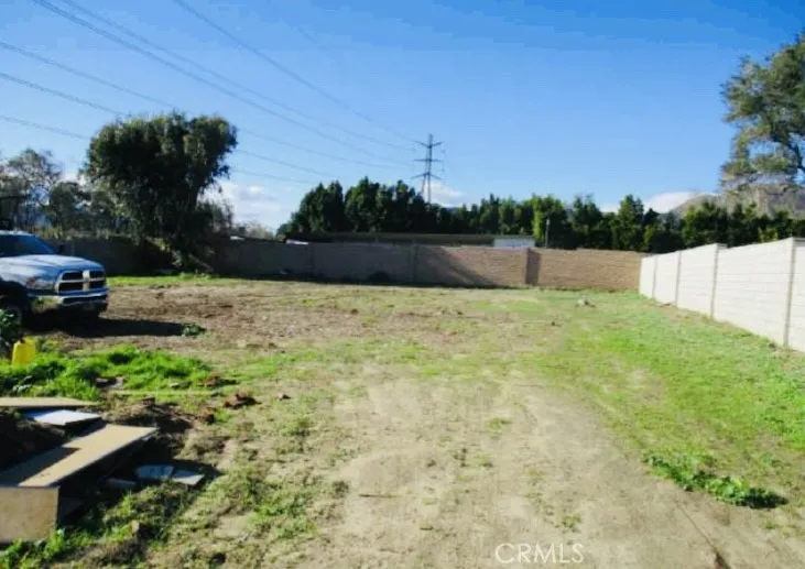 13877 Astoria, Sylmar, California 91342 home-pic-6