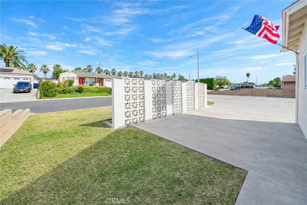 922 E Edgecomb, Covina, California 91724 home-pic-34