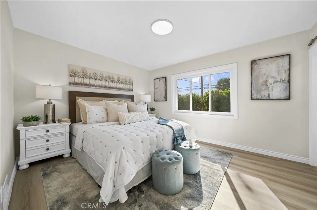 922 E Edgecomb, Covina, California 91724 home-pic-18