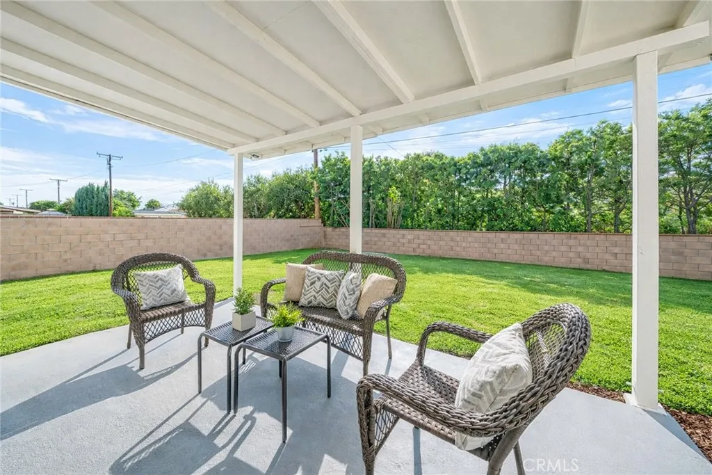 922 E Edgecomb, Covina, California 91724 home-pic-33