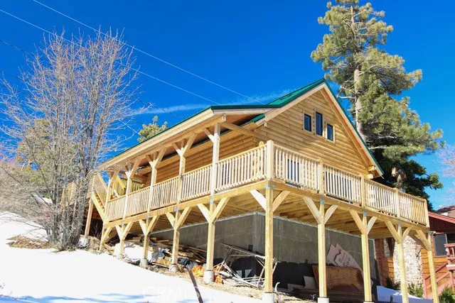 33149 Holcomb Creek Drive, Green Valley Lake, California 92341