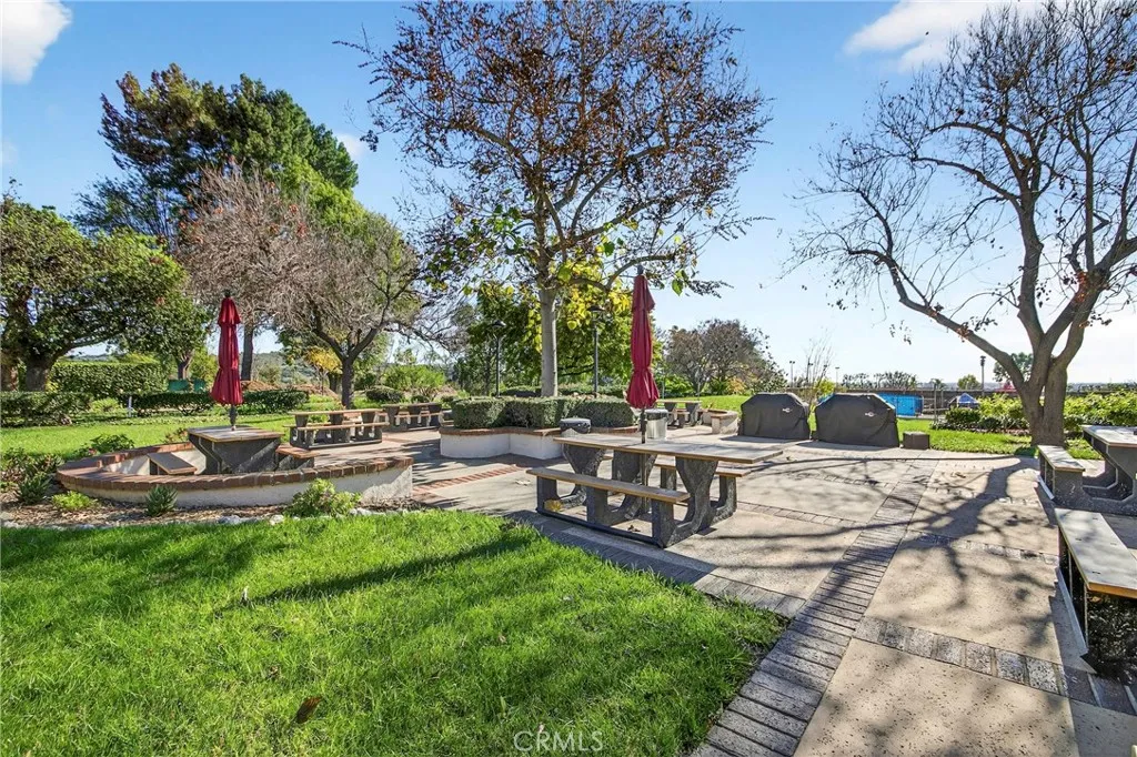 15920 Alta Vista Drive 2c, La Mirada, California 90638 home-pic-20