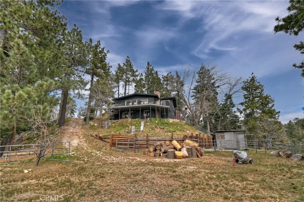 32047 Pine Cone, Running Springs, California 92382 home-pic-40