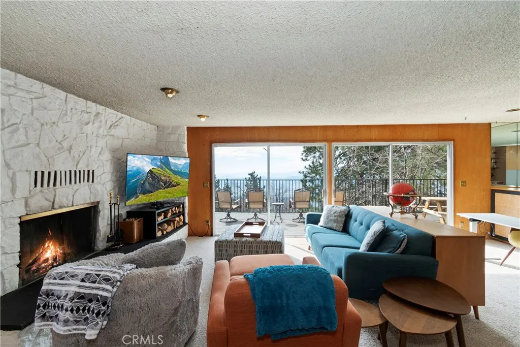 32047 Pine Cone, Running Springs, California 92382 home-pic-7