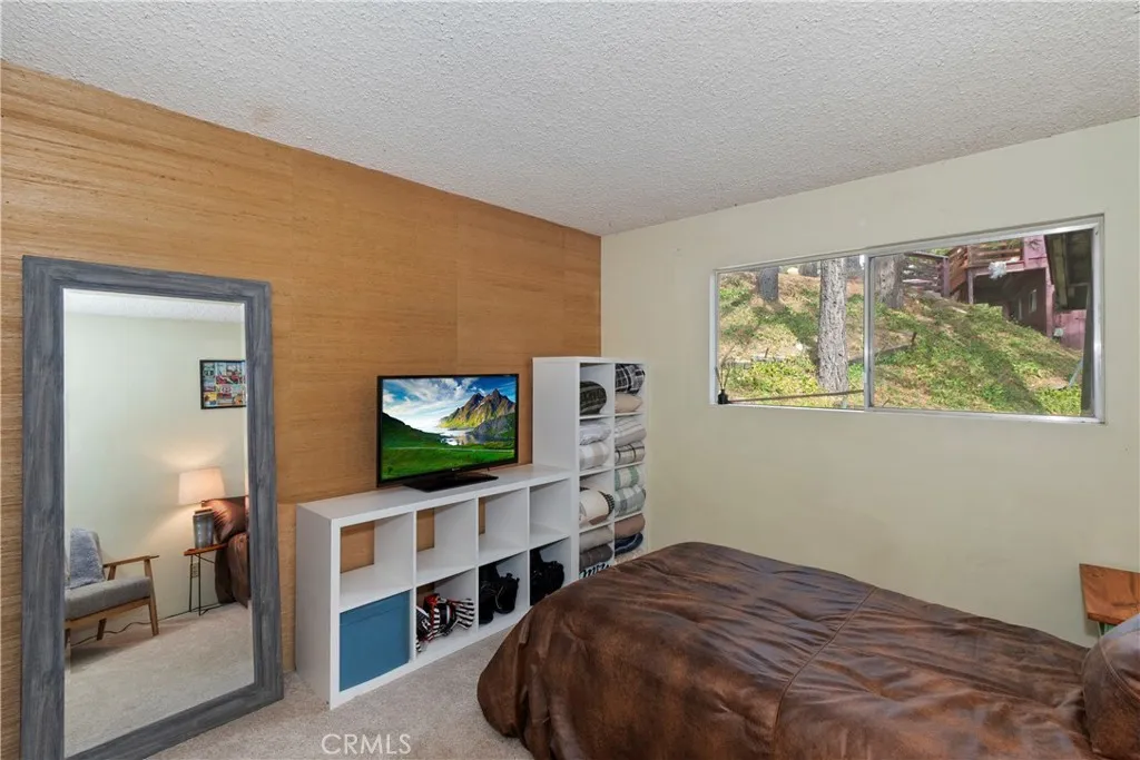 32047 Pine Cone, Running Springs, California 92382 home-pic-31