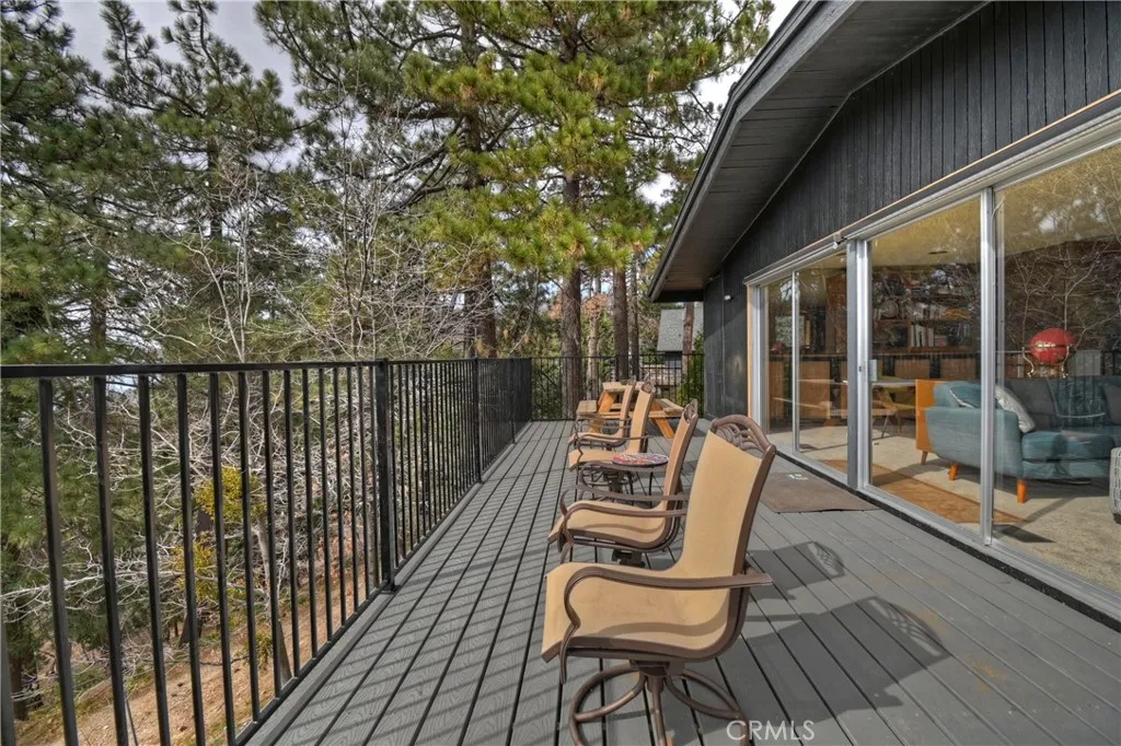32047 Pine Cone, Running Springs, California 92382 home-pic-16