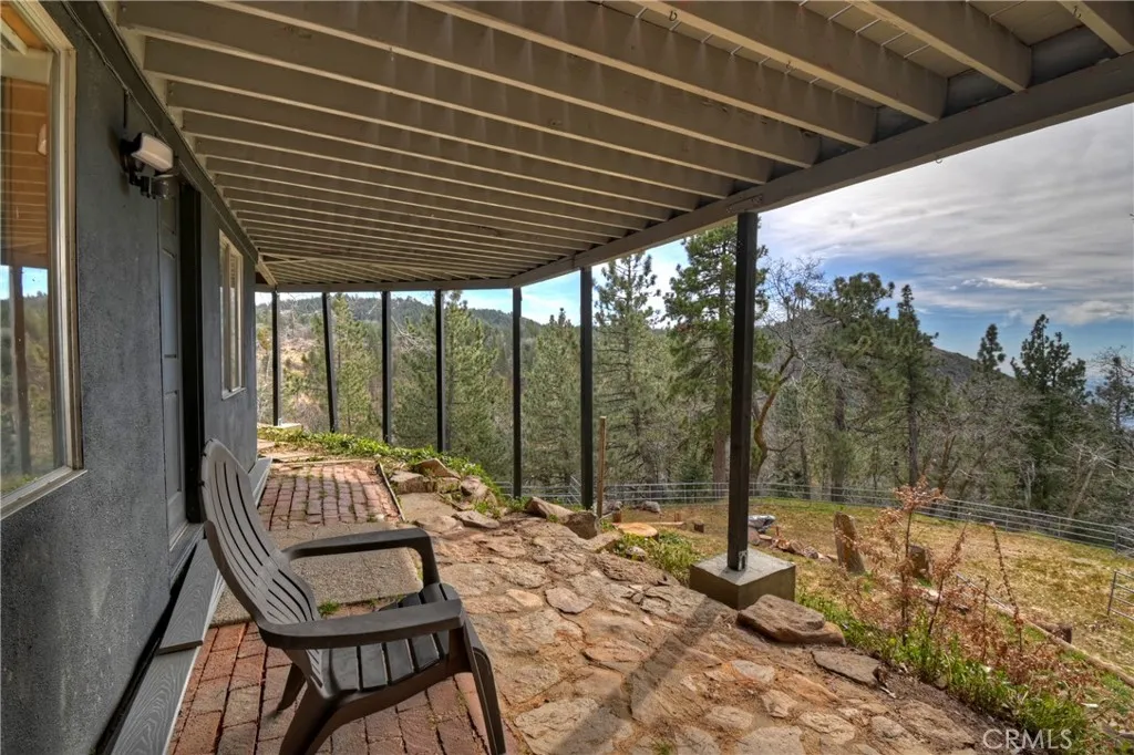 32047 Pine Cone, Running Springs, California 92382 home-pic-32