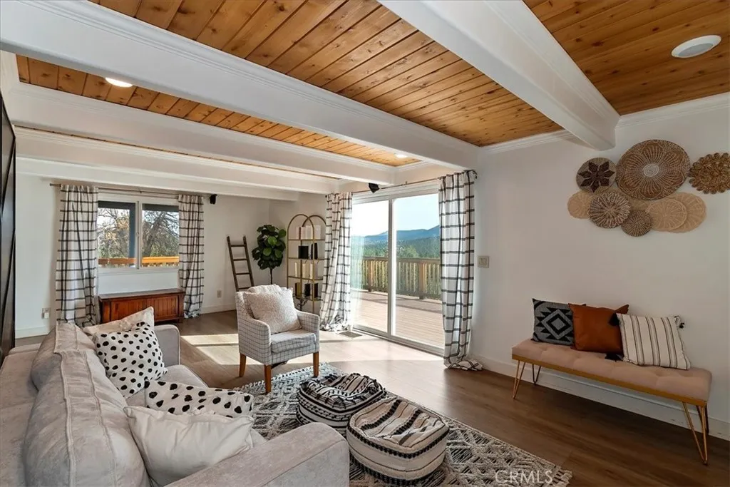 1051 Mound, Big Bear City, California 92314 home-pic-18