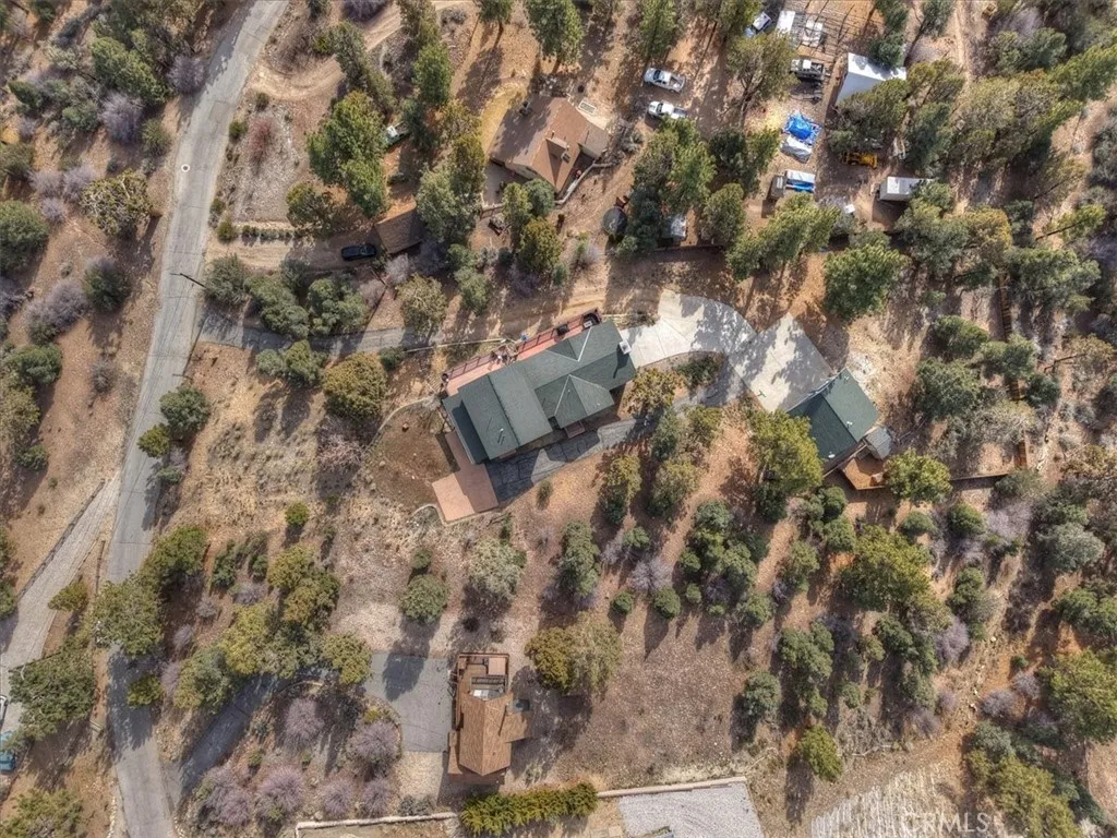 1051 Mound, Big Bear City, California 92314 home-pic-63
