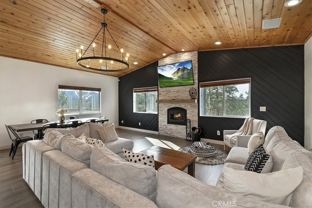 1051 Mound, Big Bear City, California 92314 home-pic-8