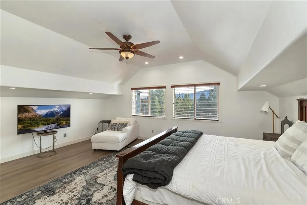 1051 Mound, Big Bear City, California 92314 home-pic-42