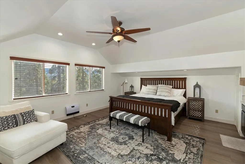 1051 Mound, Big Bear City, California 92314 home-pic-41
