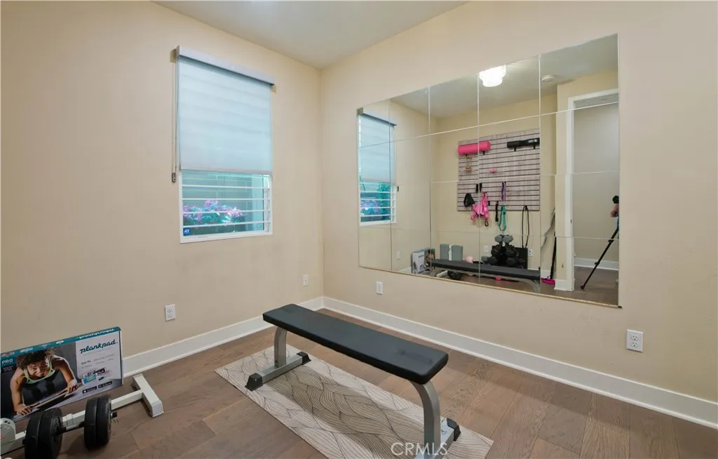 6749 W Gill, Los Angeles, California 90068 home-pic-15
