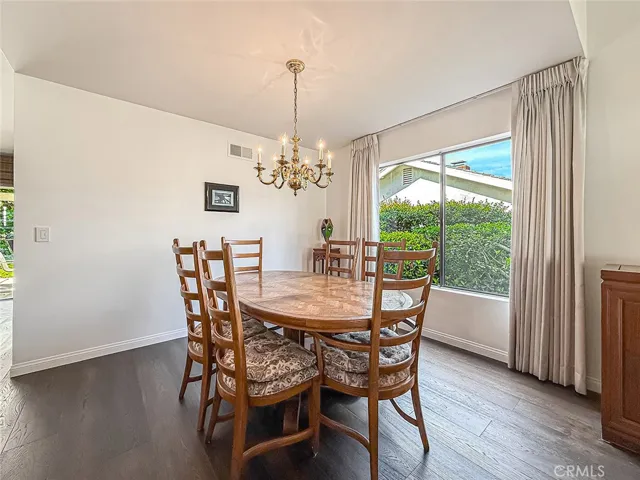 933 Ranch House Road, Westlake Village, California 91361