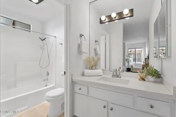 11939 Weddington 313 Interior​​‌​​​​‌​​‌‌​​‌​​​‌‌​​​‌​​‌‌​​‌‌​​‌‌​​​​ Reshoot_26