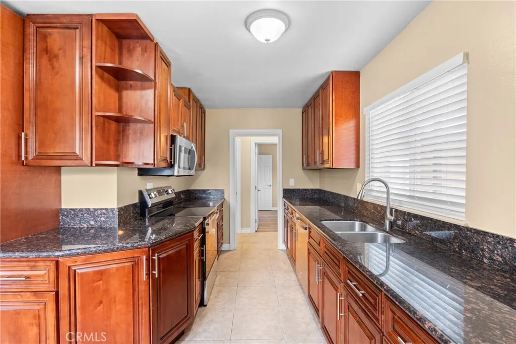 2994 David, Riverside, California 92506 home-pic-15