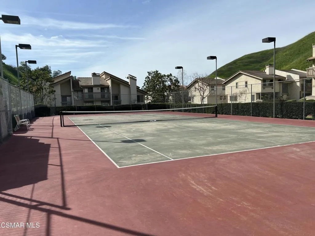26000 Alizia Canyon Drive D, Calabasas, California 91302 home-pic-25