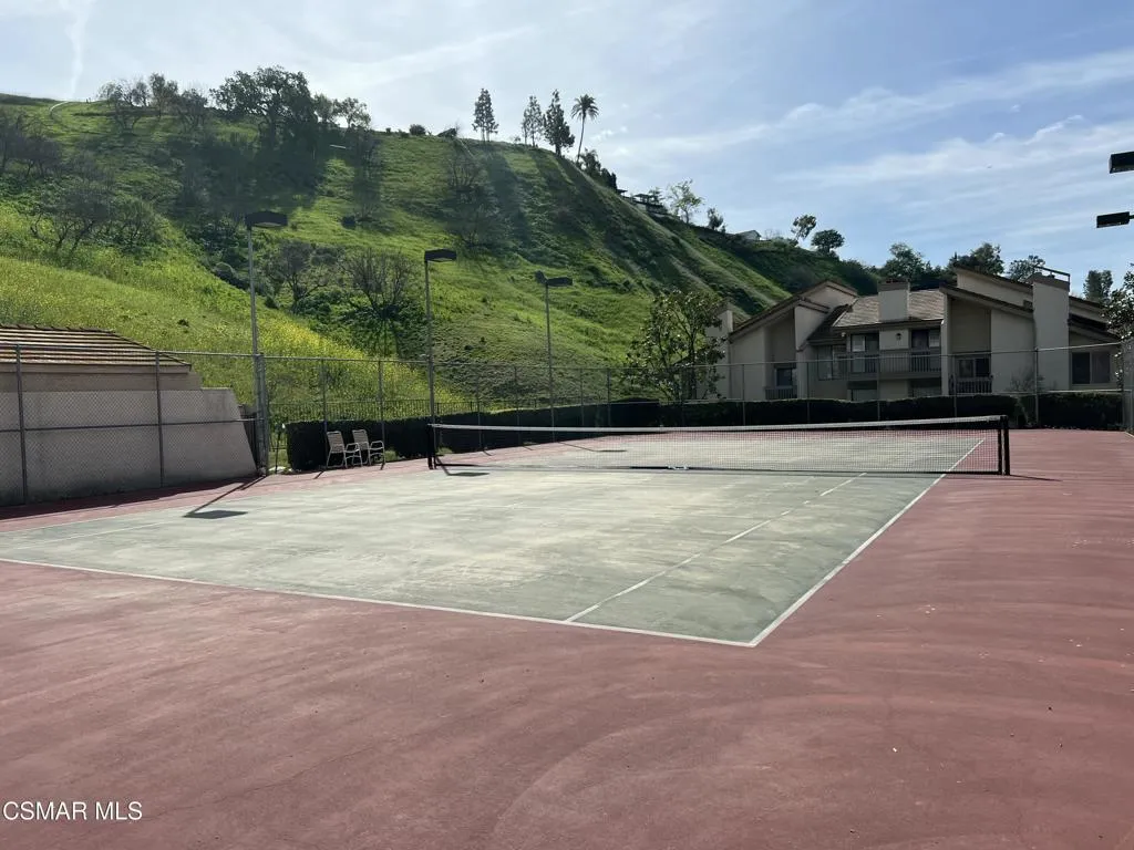 26000 Alizia Canyon Drive D, Calabasas, California 91302 home-pic-26