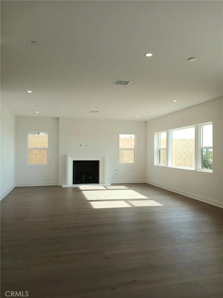 746 Via Arezzo Place, Altadena, California 91001 home-pic-9
