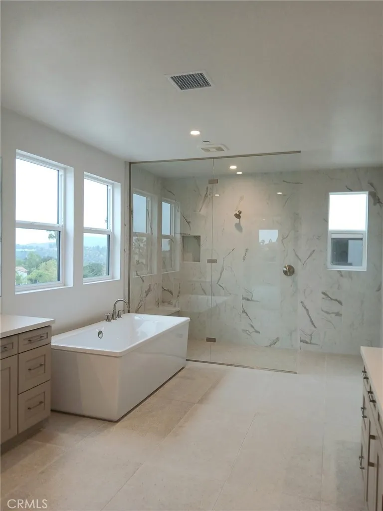 746 Via Arezzo Place, Altadena, California 91001 home-pic-13