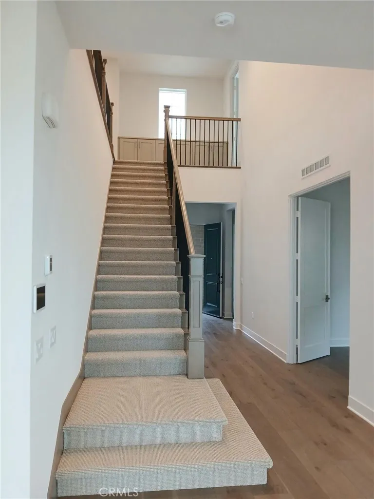746 Via Arezzo Place, Altadena, California 91001 home-pic-8