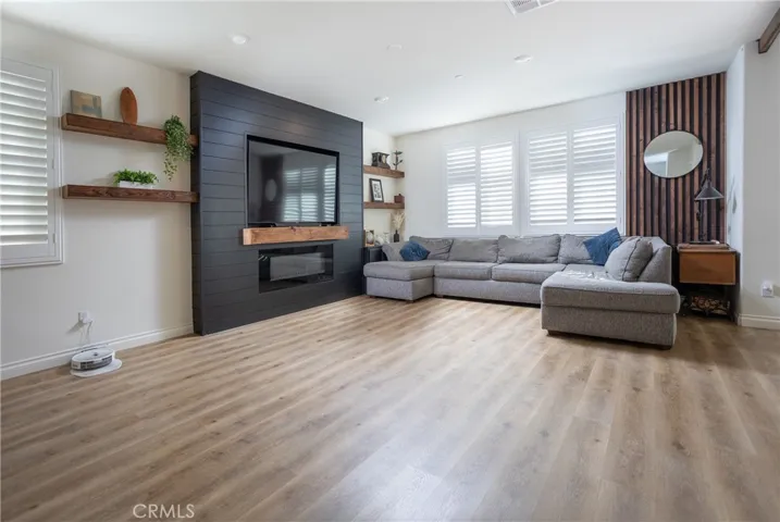 5176 Wintercress, Fontana, California 92336
