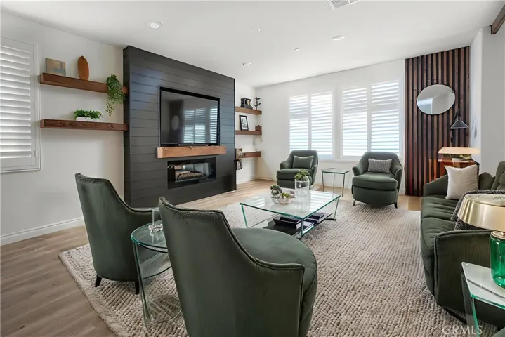 Virtual staging