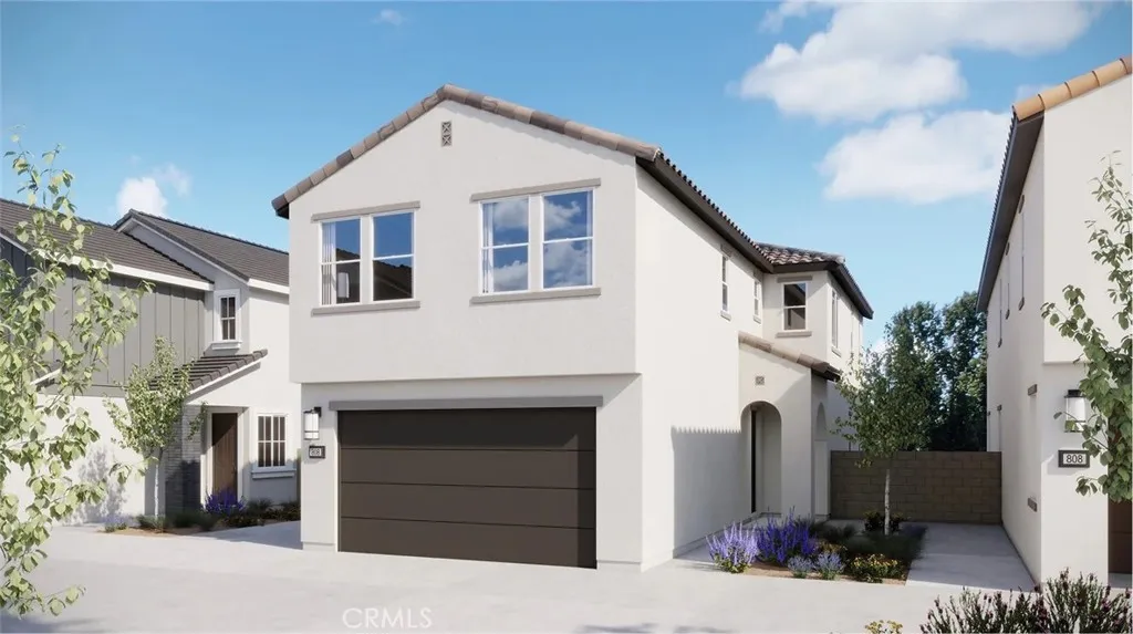2046 Pyrenes Place, Santa Paula, California 93060 home-pic-1