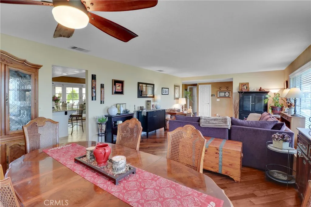 16750 Canyon View Drive, Riverside, California 92504 home-pic-11