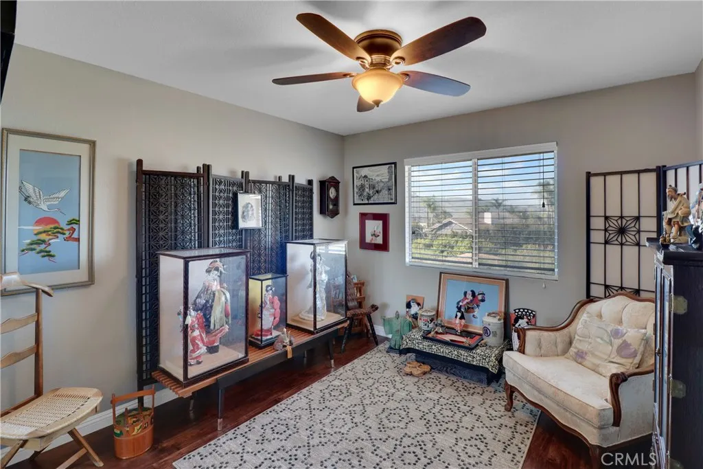 16750 Canyon View Drive, Riverside, California 92504 home-pic-20