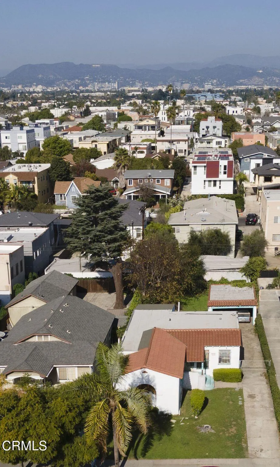 4523 W 18th Street, Los Angeles, California 90019 home-pic-2