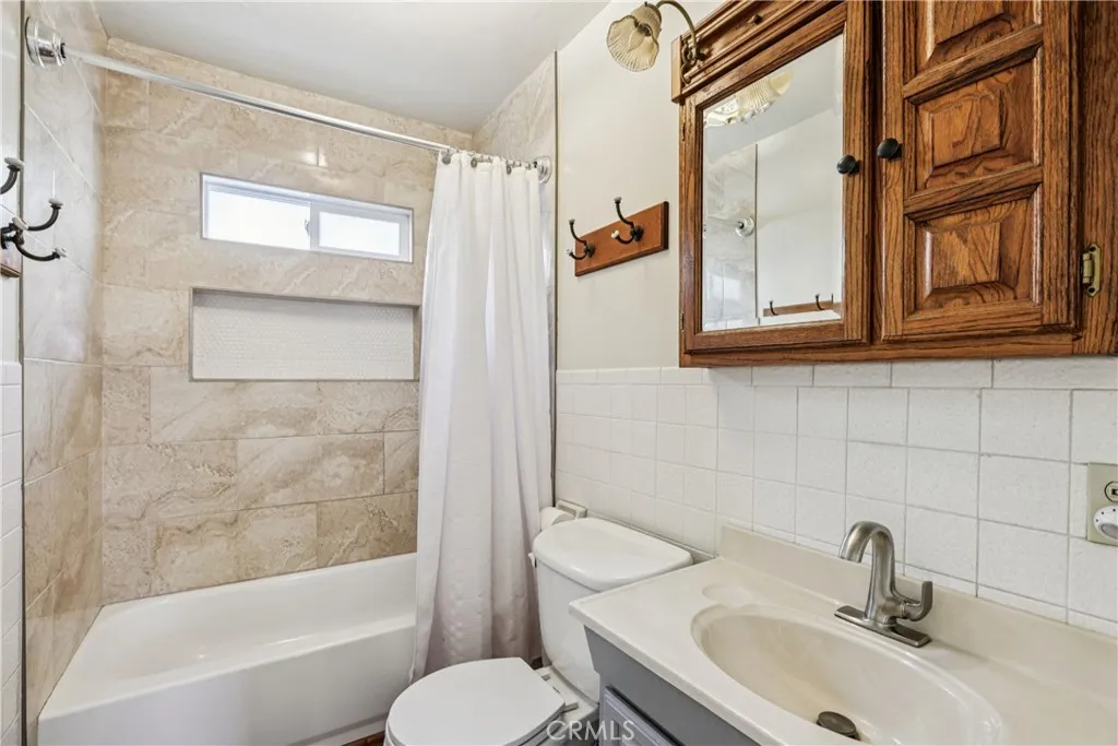 3845 Hollypark, Los Angeles, California 90039 home-pic-25