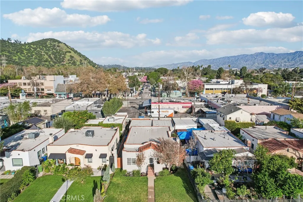 3845 Hollypark, Los Angeles, California 90039 home-pic-33