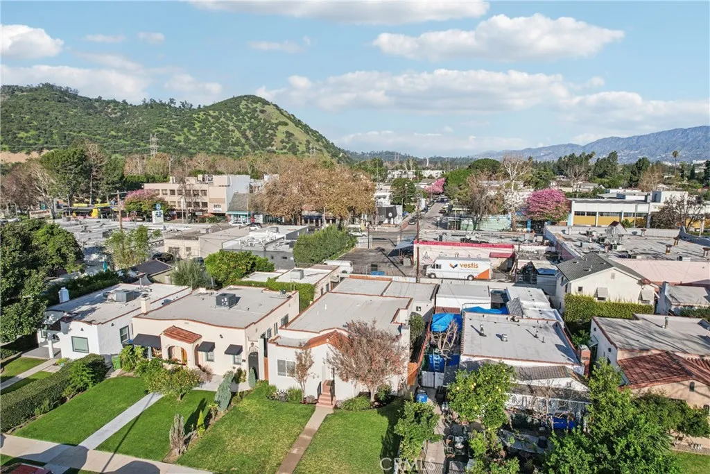 3845 Hollypark, Los Angeles, California 90039 home-pic-34