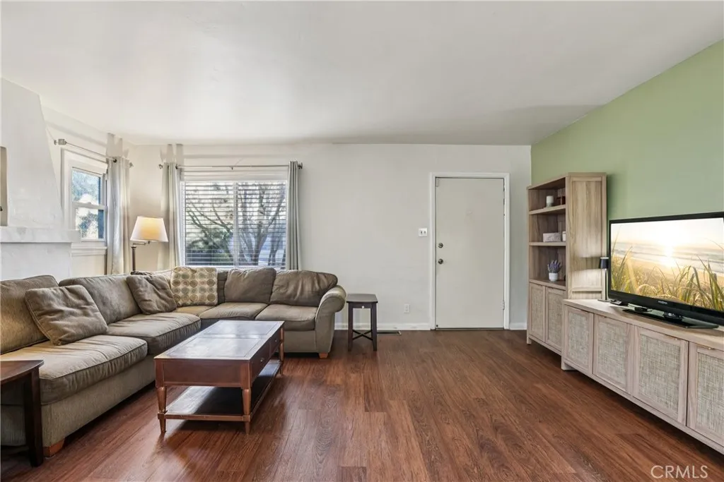 3845 Hollypark, Los Angeles, California 90039 home-pic-5