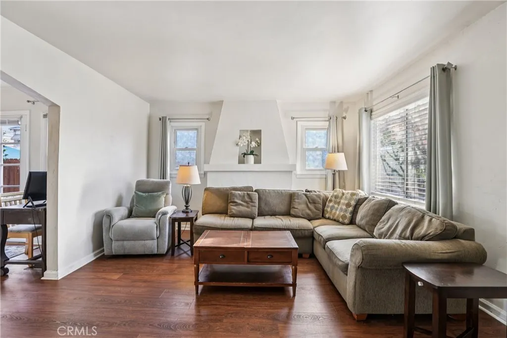 3845 Hollypark, Los Angeles, California 90039 home-pic-7