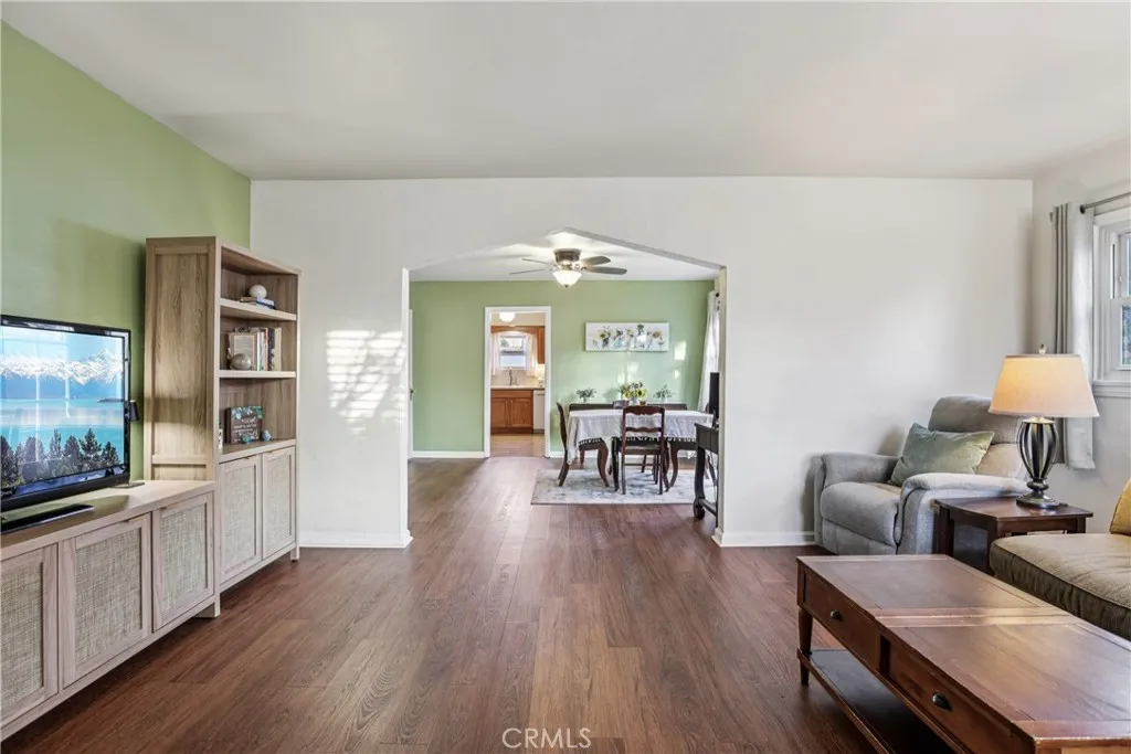 3845 Hollypark, Los Angeles, California 90039 home-pic-9