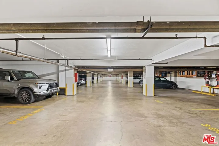 1155 N La Cienega Boulevard 1106, West Hollywood, California 90069