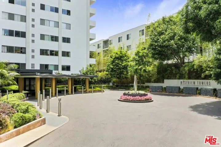 1155 N La Cienega Boulevard 1106, West Hollywood, California 90069