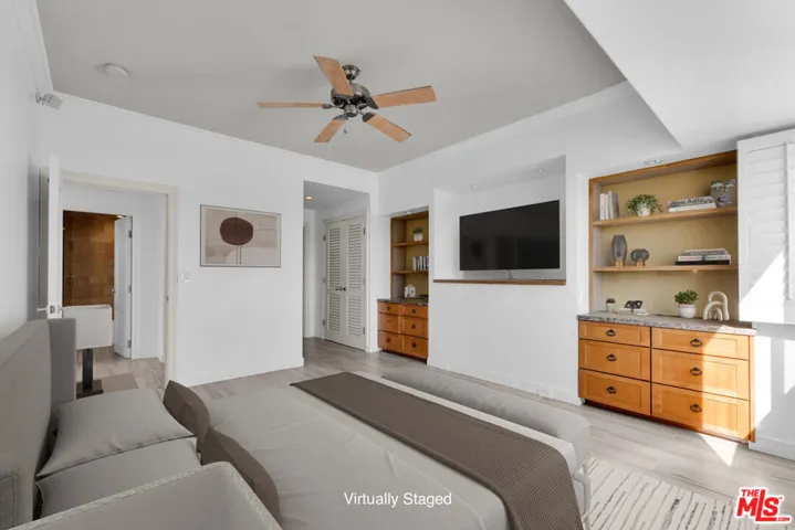 1155 N La Cienega Boulevard 1106, West Hollywood, California 90069