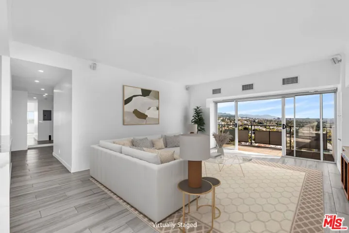 1155 N La Cienega Boulevard 1106, West Hollywood, California 90069