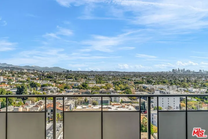 1155 N La Cienega Boulevard 1106, West Hollywood, California 90069
