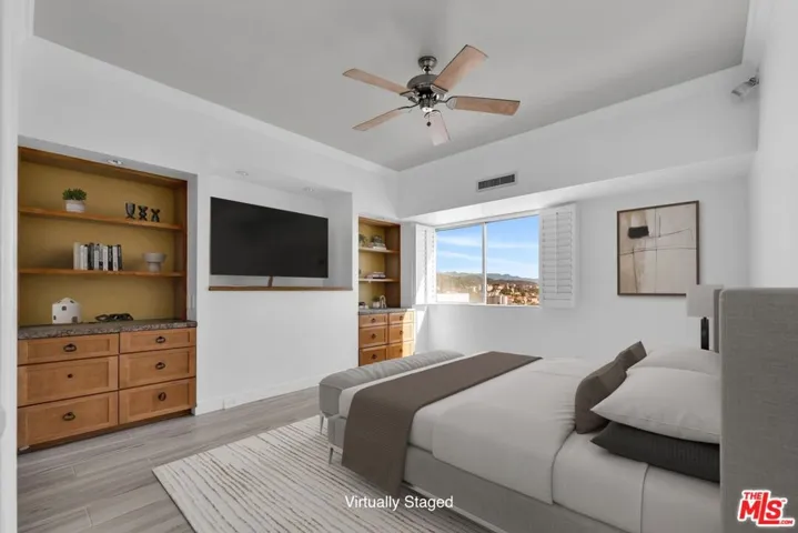 1155 N La Cienega Boulevard 1106, West Hollywood, California 90069